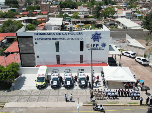 El Salto inaugura nuevo Centro de Formación Policial y una nueva base de policía