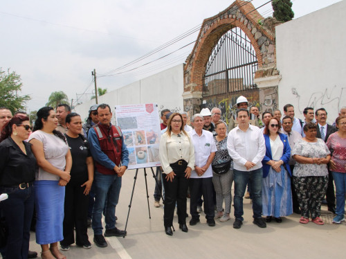 Realizan obra hídrica para prevenir inundaciones en Las Pintas