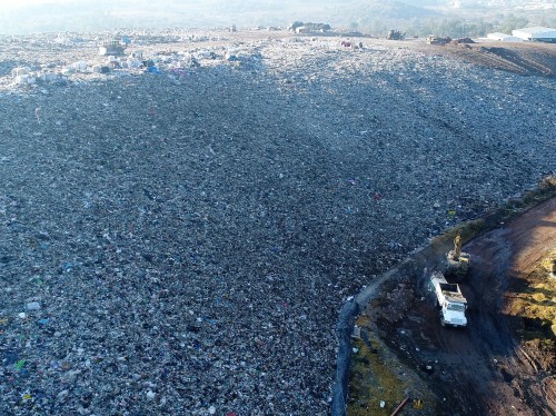 Adiós al 'monstruo de la basura'. Hasta nunca, Laureles