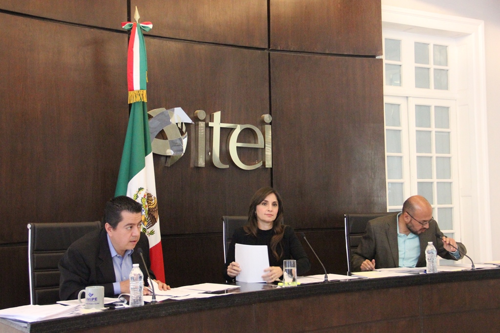 Amonesta ITEI a Marcos Godínez