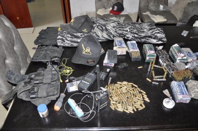 Aseguran fincas con granadas, droga y autos en Zapotlanejo