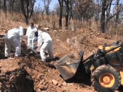 Aumenta a 62 los cuerpos en fosa de El Saucillo