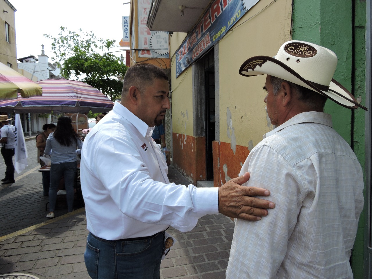 Buscará Arnoldo Licea más y mejor transporte público