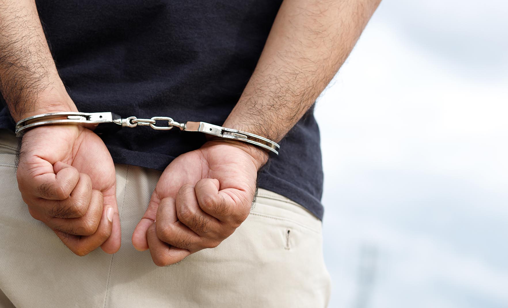 Capturan a sujeto por instigación al suicidio, violación a la intimidad sexual y amenazas
