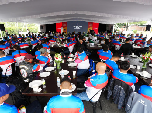 Celebró Honda 40 años en El Salto y en México