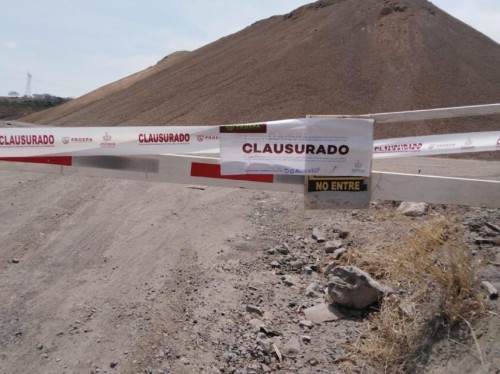 Clausuran banco de material geológico en El Salto