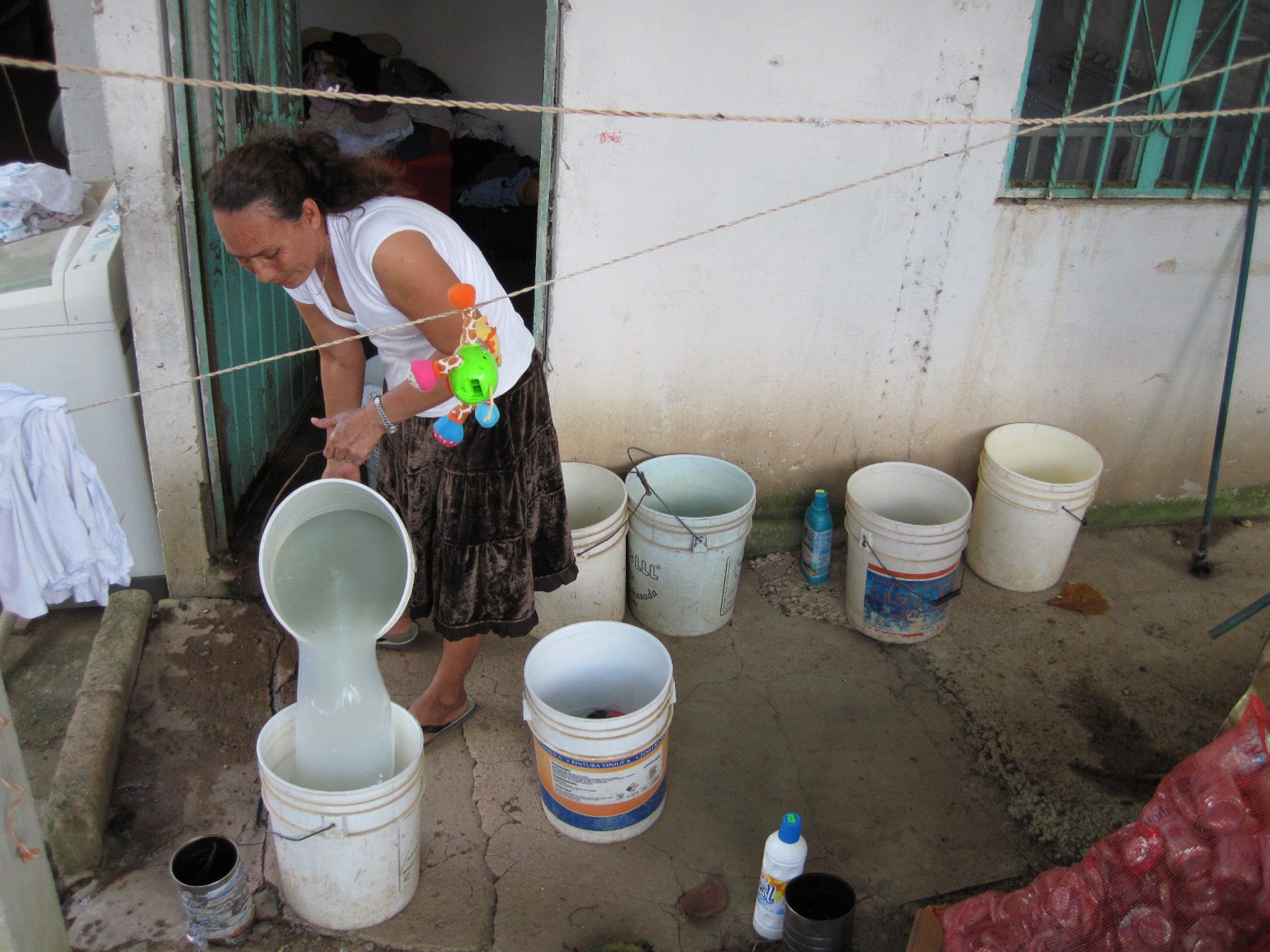 Colapsa suministro de agua potable