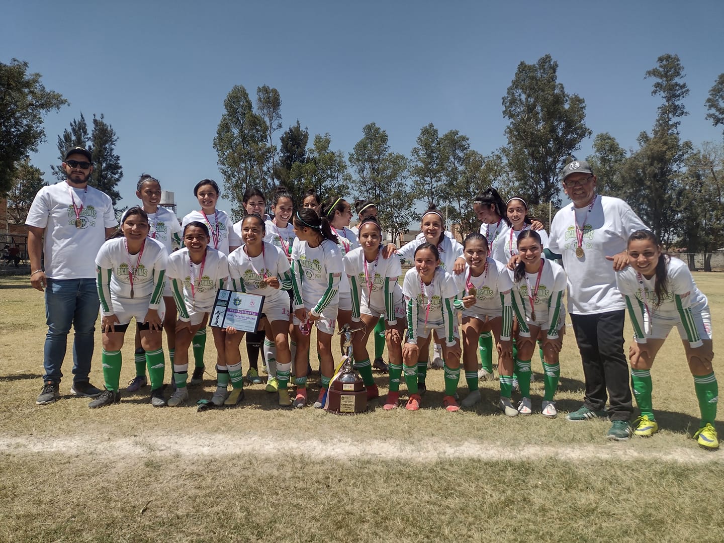 Colonia femenil, ¡Bicampeonas!