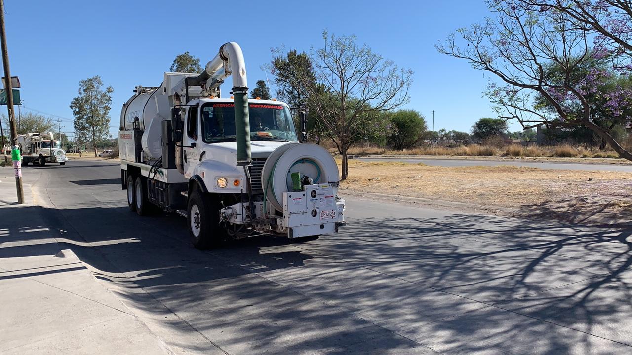 Entra CONAGUA al desazolve; piden no tirar basura en calles