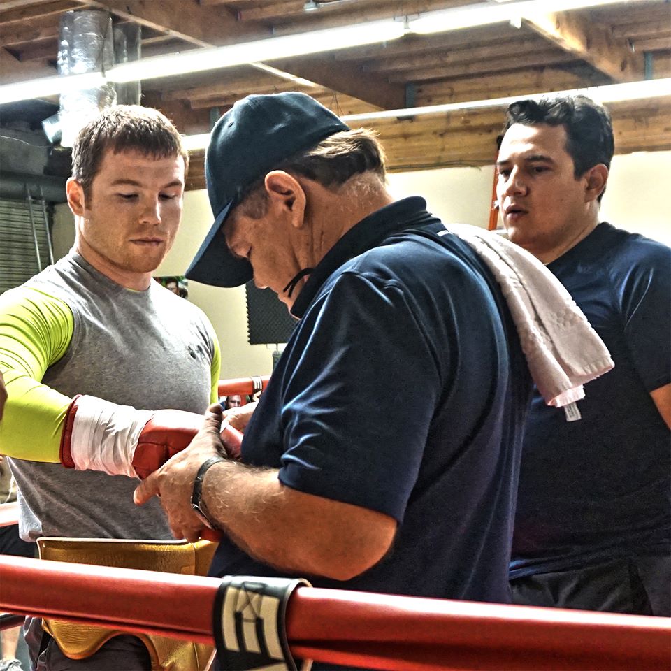 Derrocha 'Canelo' confianza