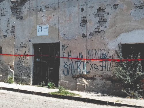 Derrumbe en Las Cuadras: un llamado a revisar casas antiguas