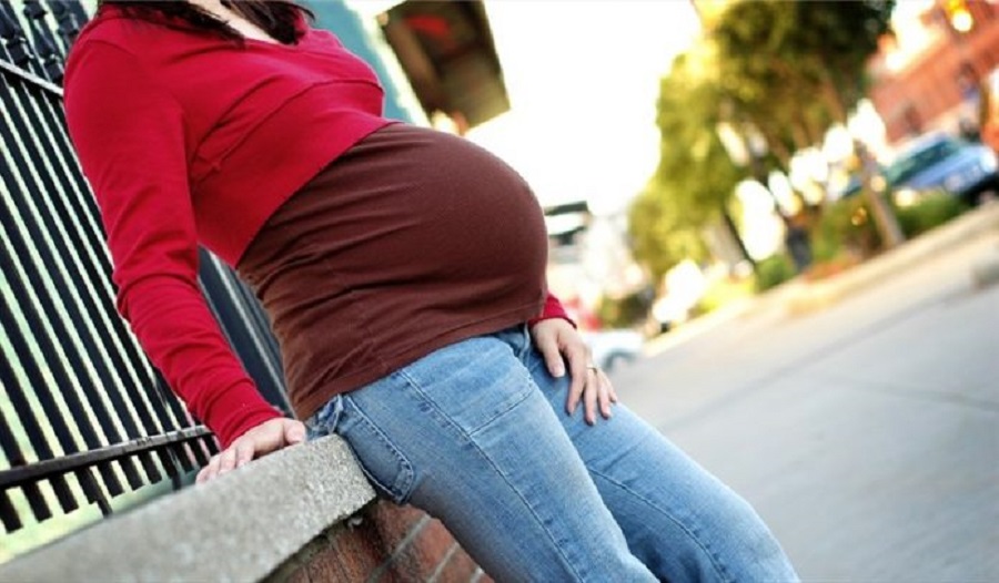 El Salto: fojo rojo en embarazo adolescente