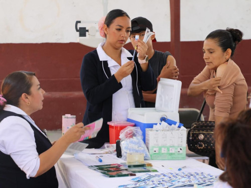 El Salto refuerza estrategia contra el sarampión