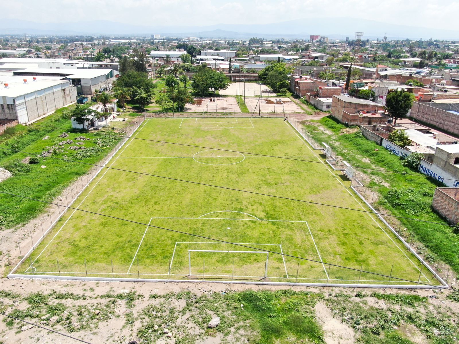 En El Salto: pasa de tirado de llantas a Unidad Deportiva