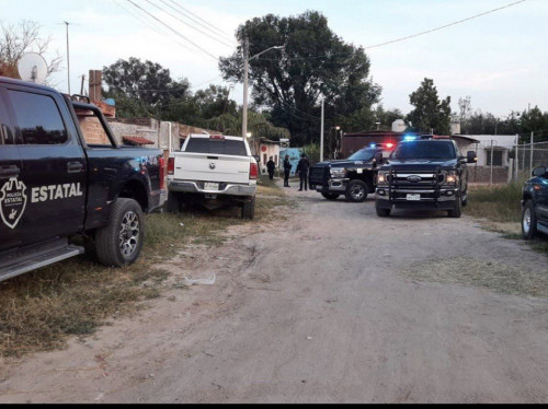 Mujer resulta lesionada tras enfrentamiento entre policía y sujetos armados en El Salto