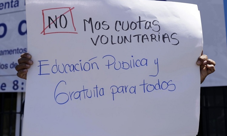 ¿Estás obligado a pagar cuotas en escuelas públicas?