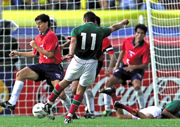 Futbol e Identidad: Daniel Osorno disputó 3 Copa América