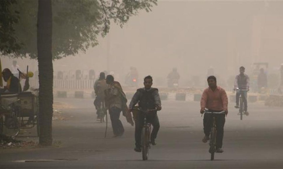 India alcanza a China en muertes por contaminación