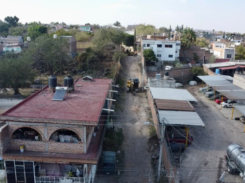 Inicia El Salto rehabilitación de calle Francisco I. Madero de la Cabecera