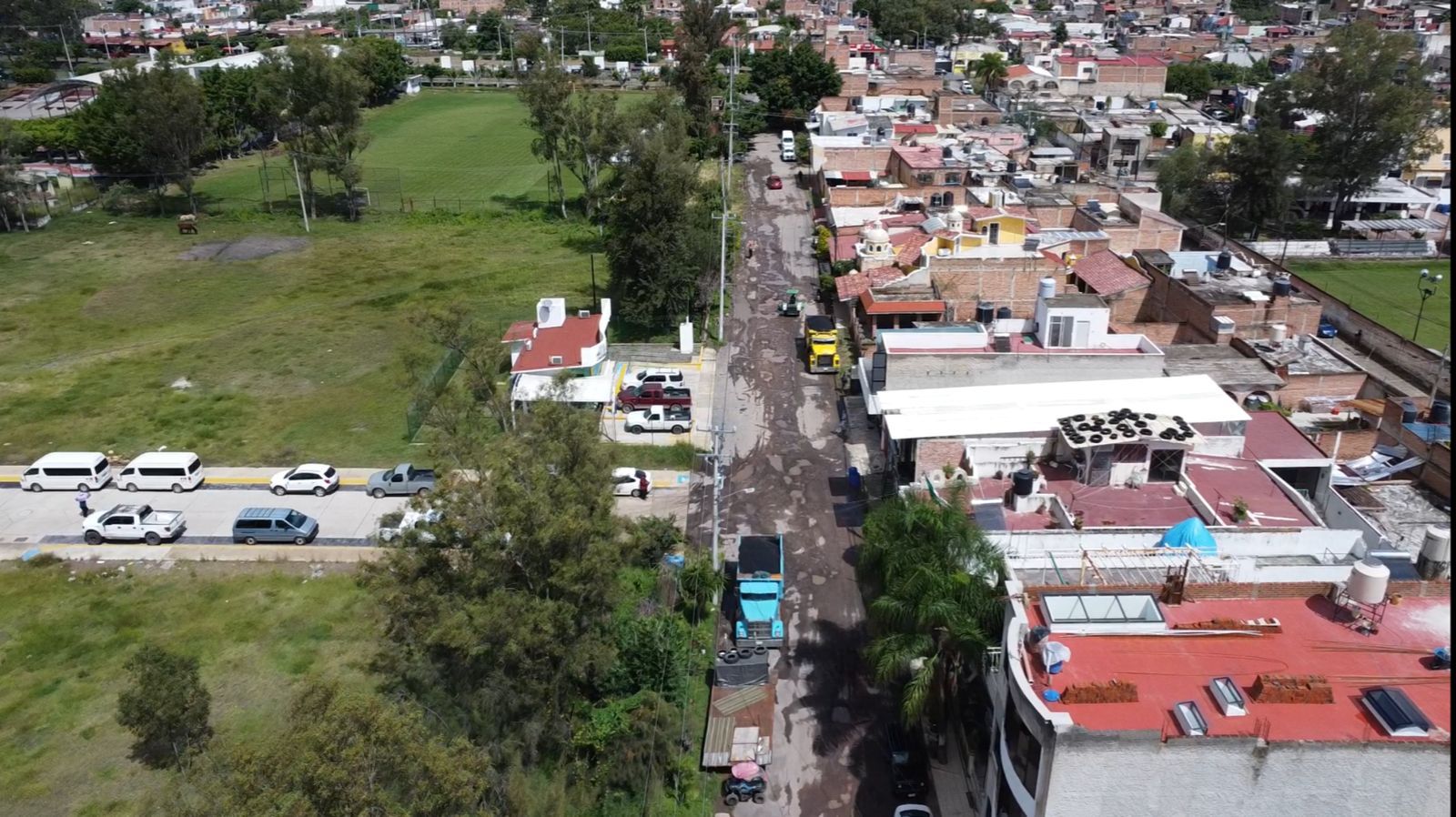 Inicia rehabilitación de calle Plan de San Luis
