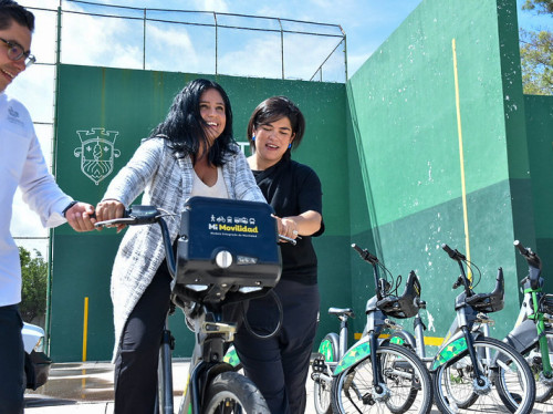 Con taller, buscan que mujeres se sientan seguras al utilizar la bicicleta y la infraestructura ciclista