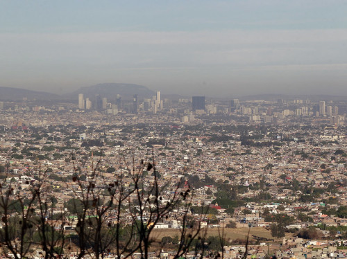 Llama SEMADET a evitar fogatas y pirotecnia para cuidar la calidad del aire