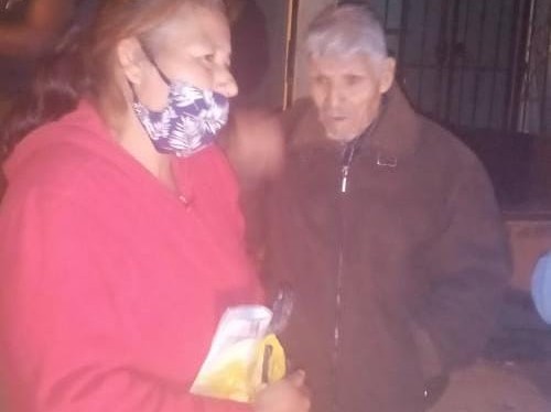 Localiza a familiares de adulto mayor que estaba extraviado