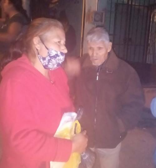 Localiza a familiares de adulto mayor que estaba extraviado