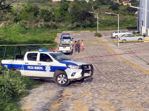 Tras discusión, mata a vecino; hijo de víctima lo desarma y lo mata a él