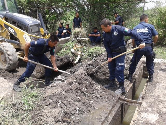 Prepara El Salto incremento de salario a policías