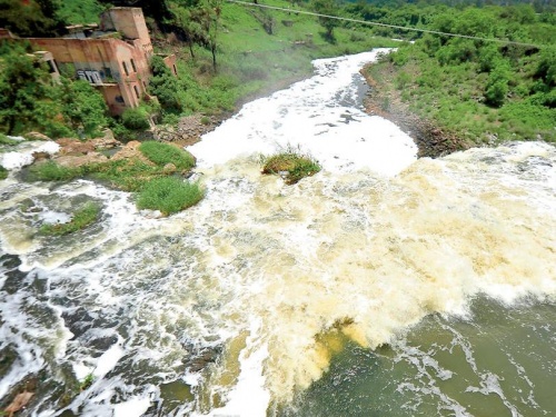 Proponen proteger a la barranca del Río Santiago