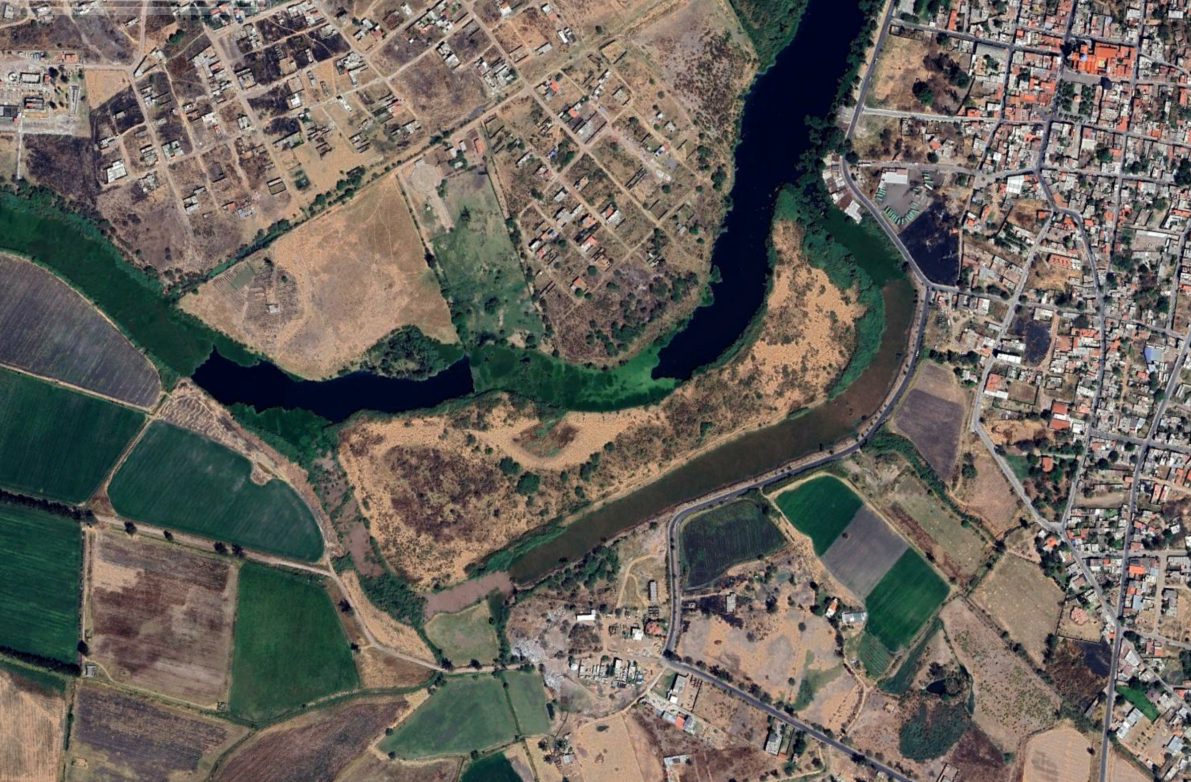 Río Santiago: ¿Qué es un meandro?