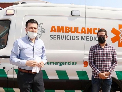 Tiene El Salto nueva ambulancia 