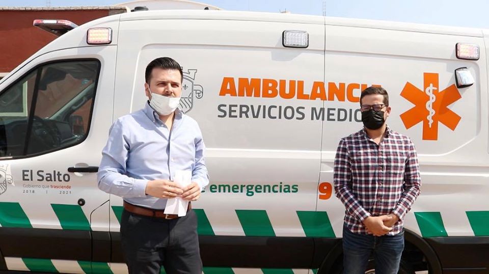 Tiene El Salto nueva ambulancia