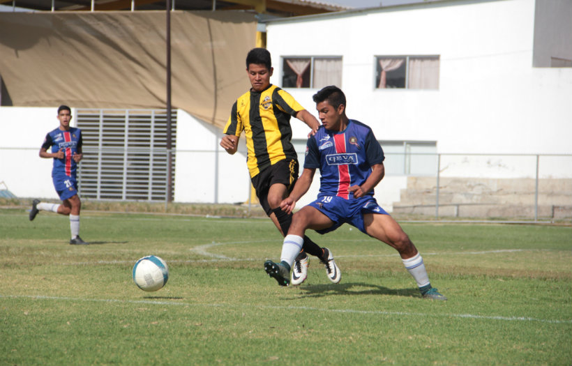 Cierra Gorilas con derrota