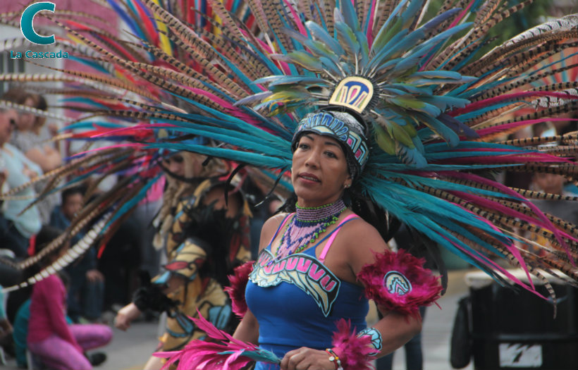 Festejan su identidad