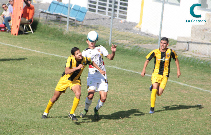 Gorilas 0-1 Leones Negros