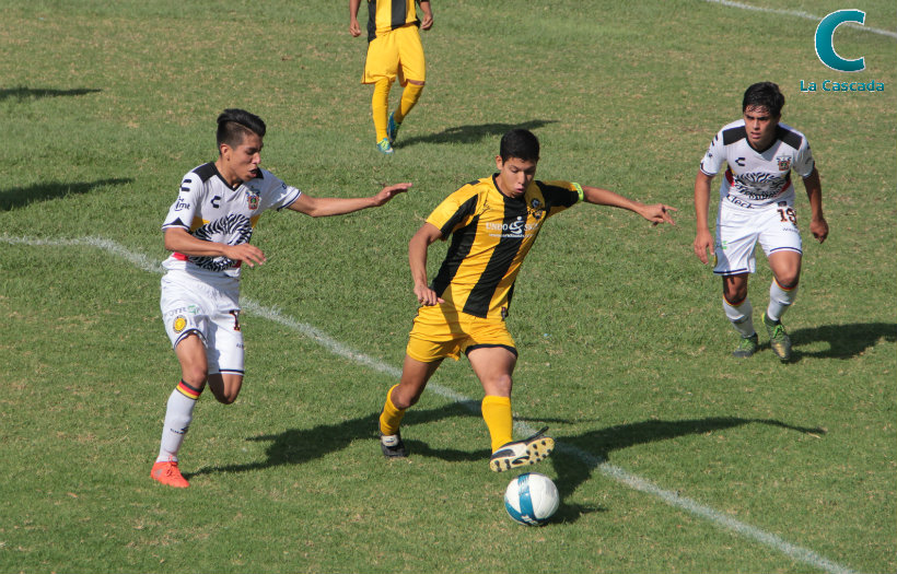 Gorilas 0-1 Leones Negros