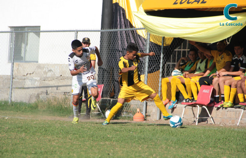 Gorilas 0-1 Leones Negros